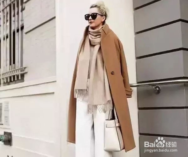 咖啡色和什么颜色最配