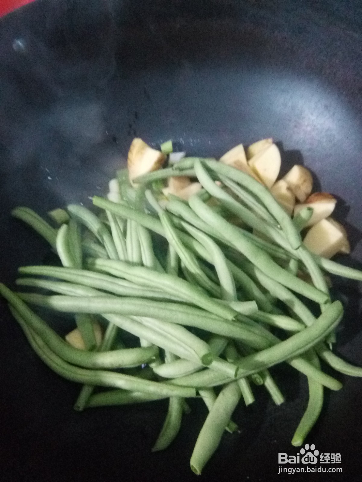 土豆豆角炖茄子