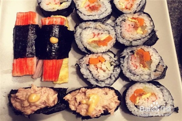 寿司用竹帘怎么卷