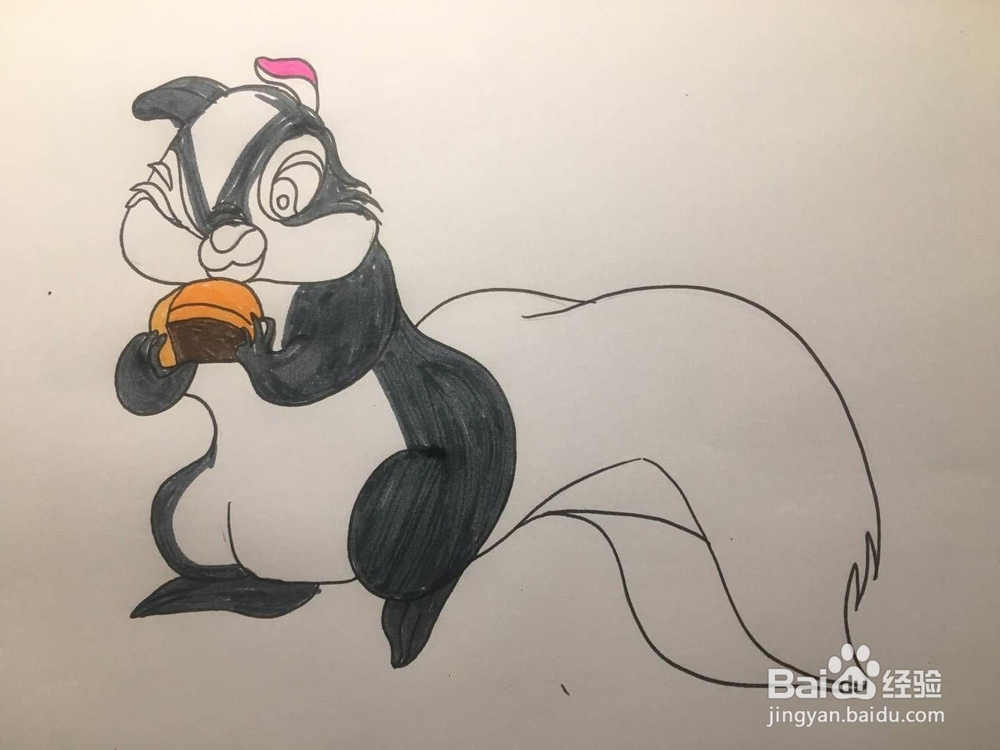 儿童彩色涂鸦:画一只准备吃面包的松鼠 手绘