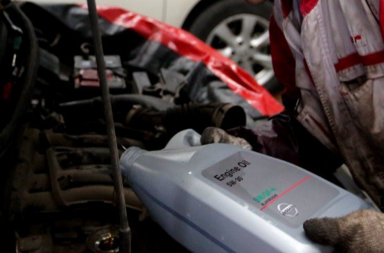 长期用矿物油伤车吗