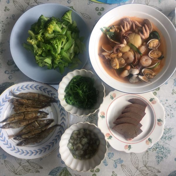 香煎多春鱼简单营养价值高