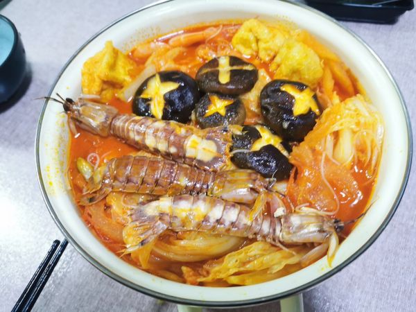 牛奶泰式红咖喱麻辣烫