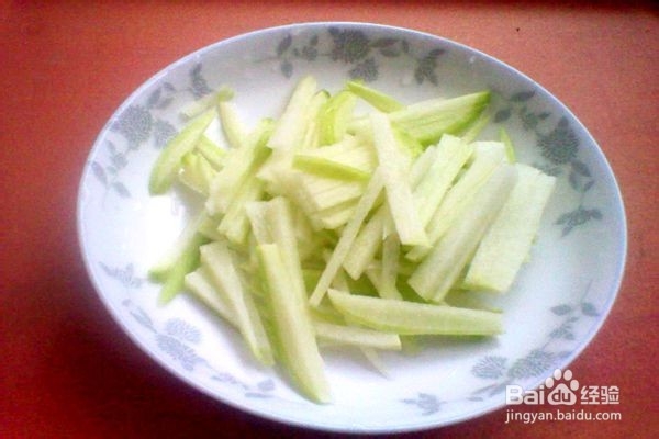 萝卜炖鲫鱼-----营养美味