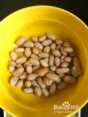 怎么做美味的牛奶花生蛋花汤