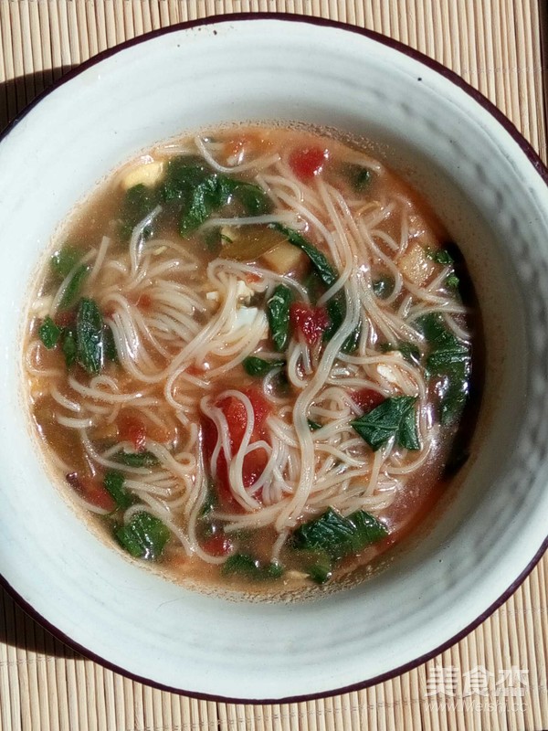 油菜西红柿酱挂面汤