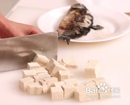 鲫鱼豆腐汤的做法