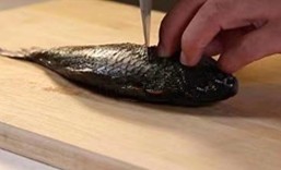 小小家常菜-豆腐鲫鱼汤