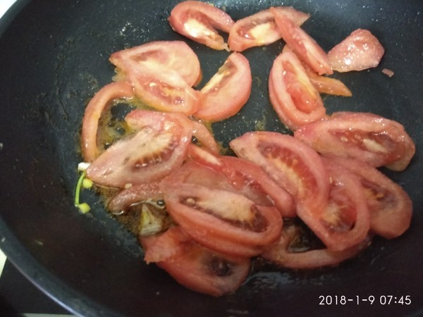 虾油西红柿鸡蛋面早餐