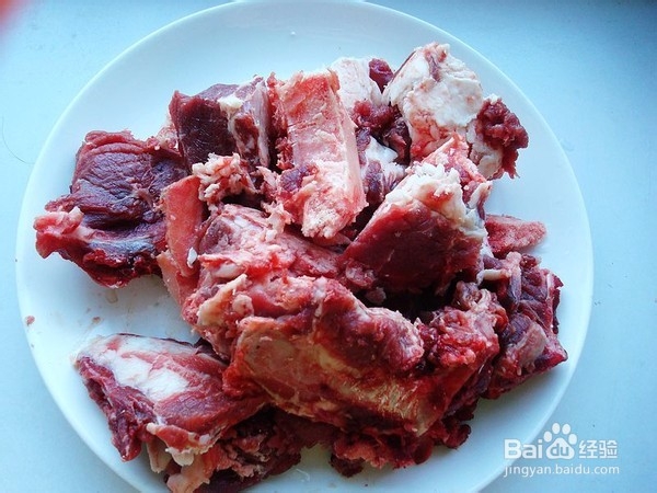 胡萝卜炖牛排骨怎么做