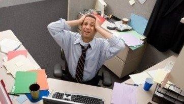 经常睡觉时脚抽动怎么办?