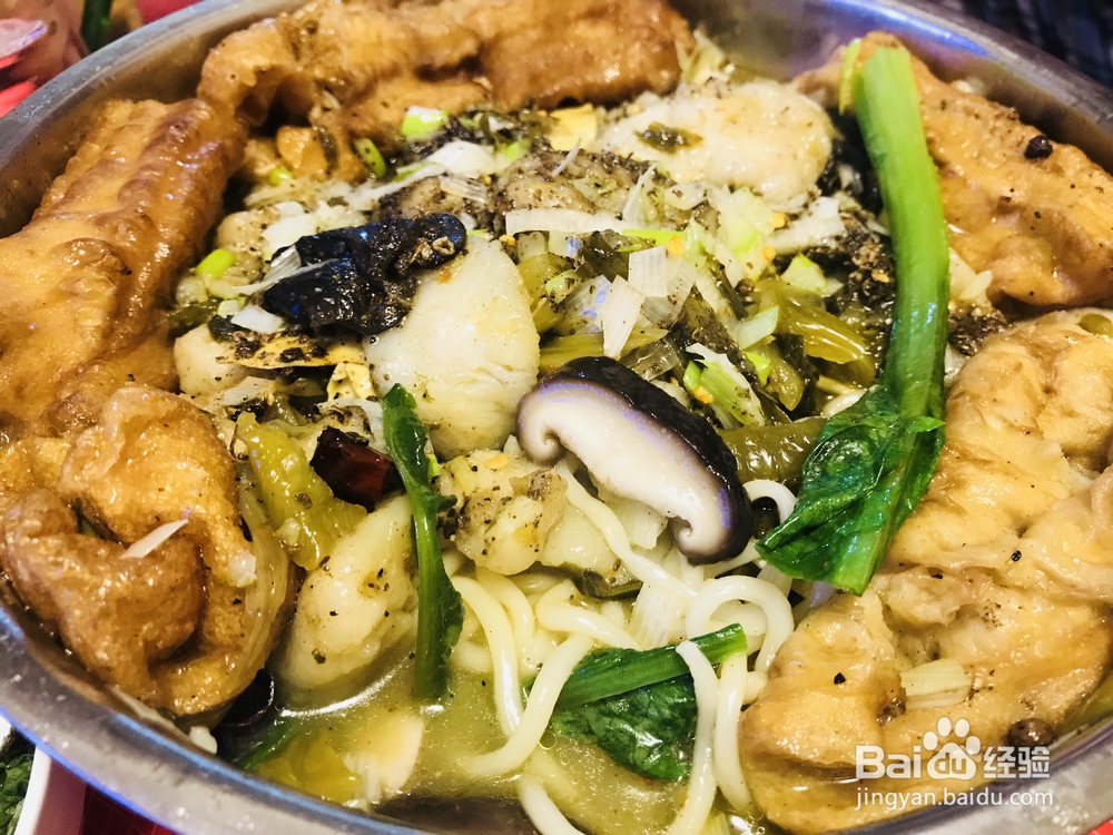 毫无压力做酸菜鱼面