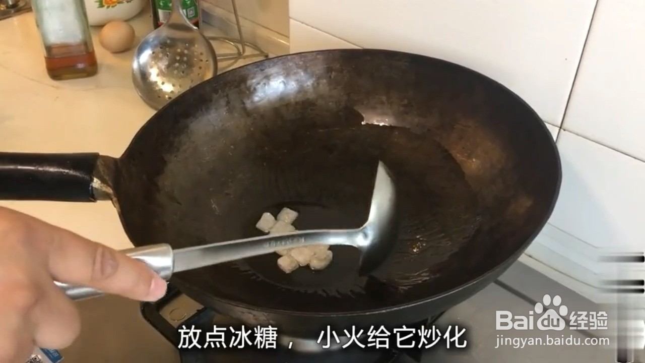 如何制作好吃的鹌鹑蛋红烧肉