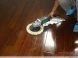 木地板怎么样打蜡效果才好？