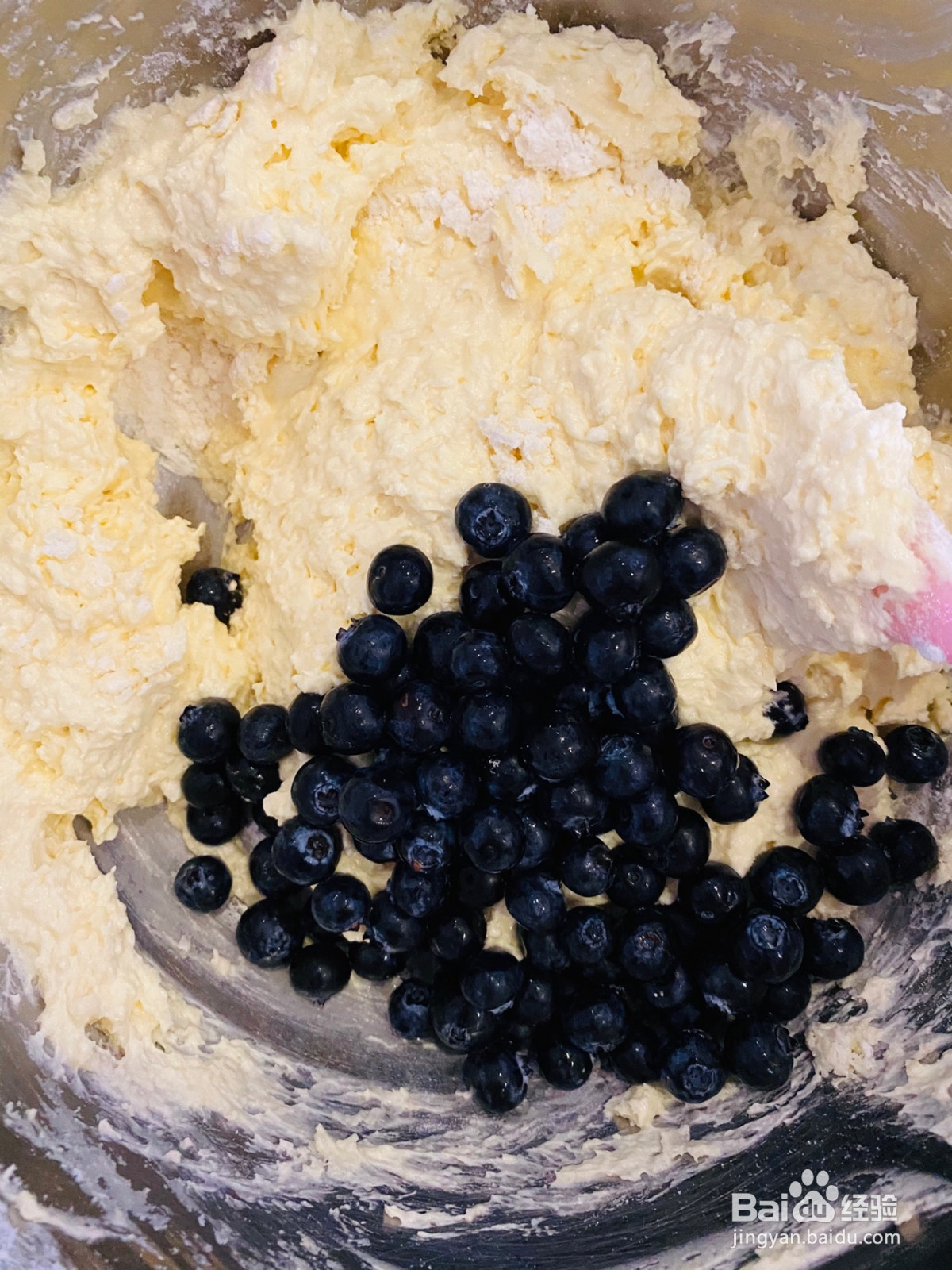 蓝莓爆浆玛芬蛋糕的做法