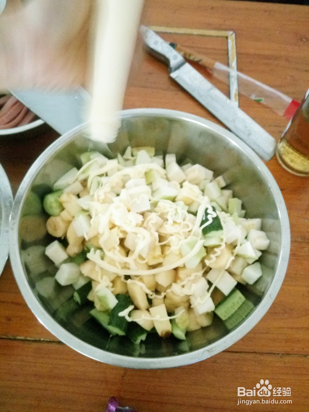 一种懒人吃法：水果沙拉