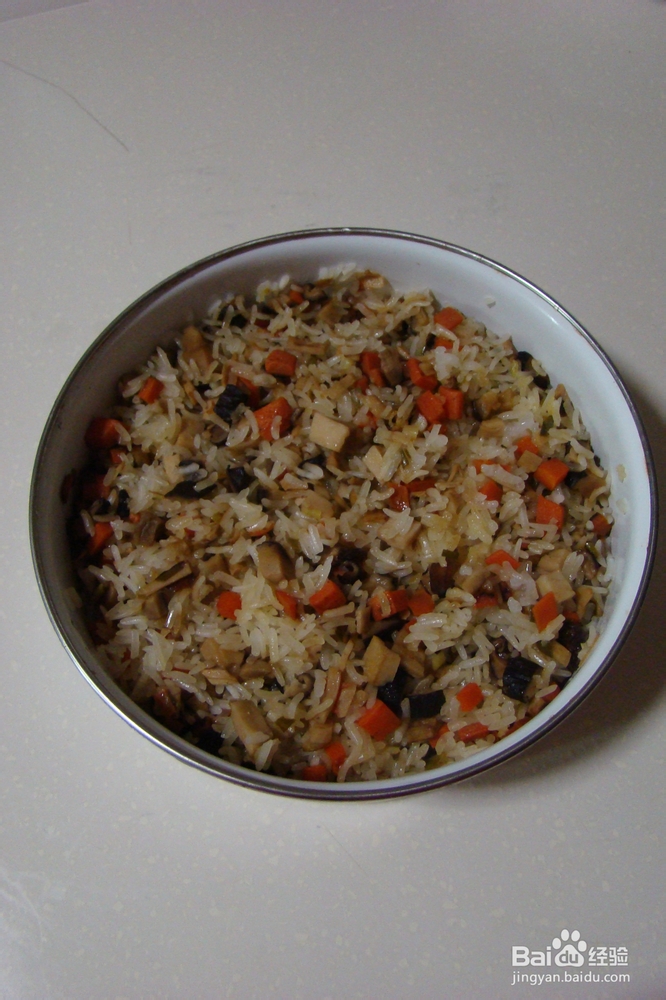 教你做《香菇糯米鸡肉卷》