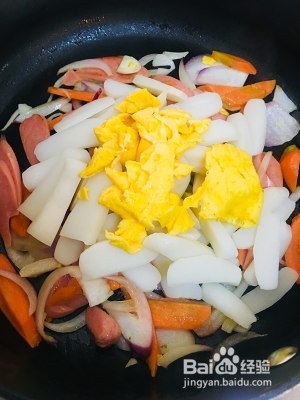 食补养生辣白菜炒年糕