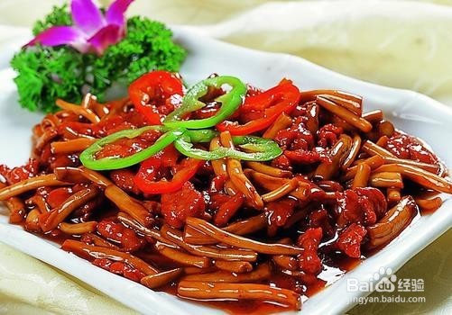 一桌非常特别无二的连夜饭