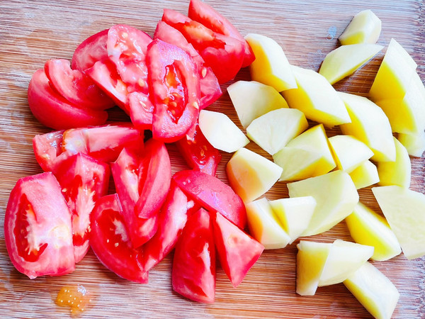 秋日肉排蕃茄红汤