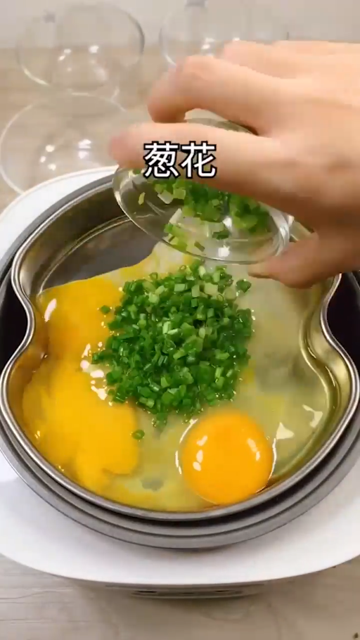 如何制作好吃的什锦拌饭？