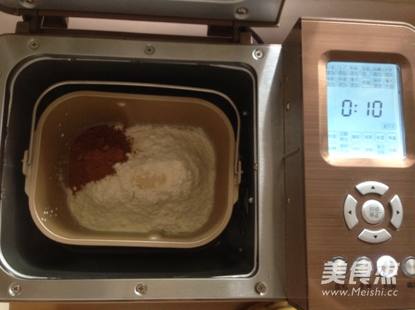 可可味淡奶油面包