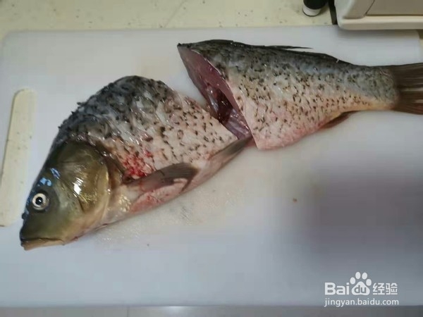 如何制作鱼炖豆腐