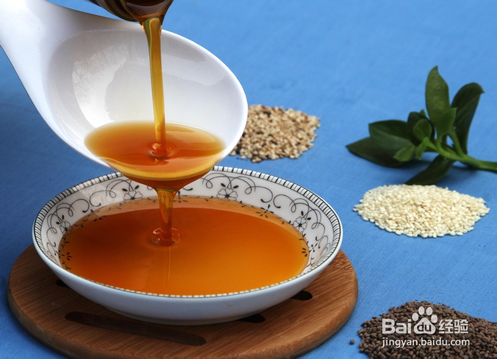 芝麻油的功效与作用及食用方法