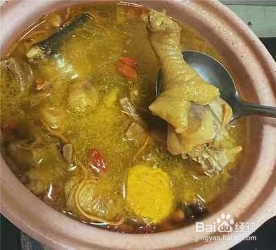 如何鉴别土鸡？