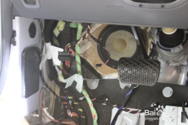 重庆奔驰C200L汽车音响改装