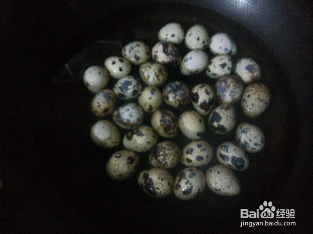 鹌鹑蛋怎么剥皮才快的简单方法