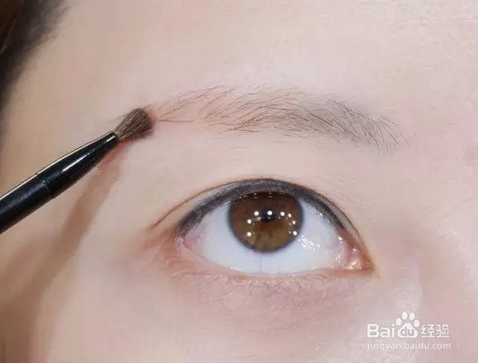 眉毛短而稀疏怎么办?这一套画眉方法值得收藏!