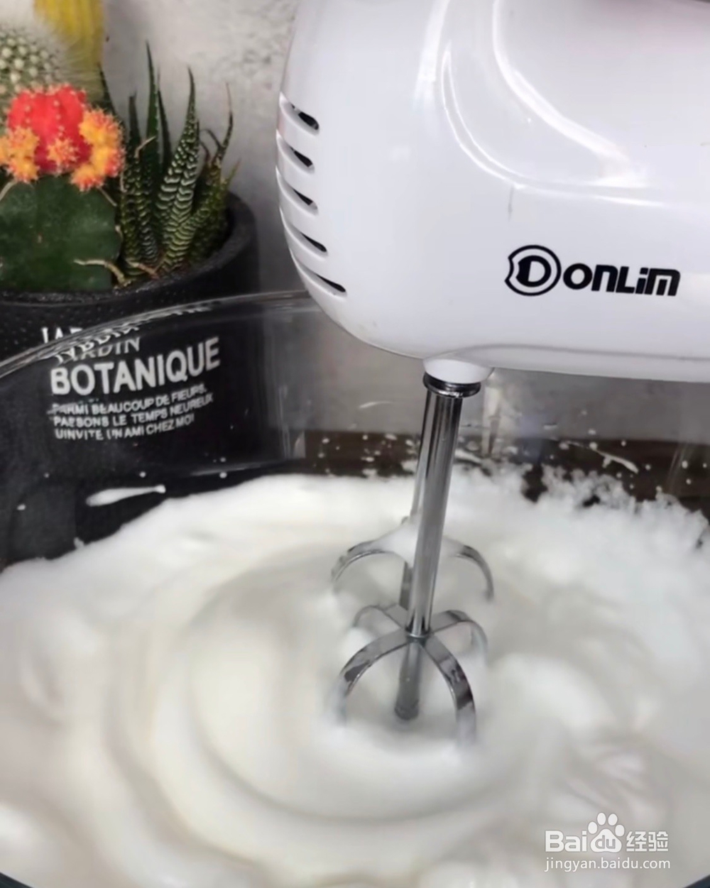 草莓漩涡蛋糕的教程