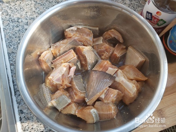 香酥老板鱼的制作方法