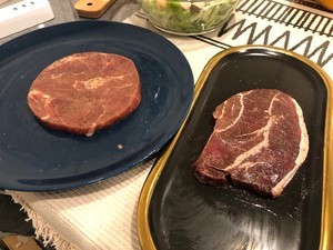 【菜瓜食谱】黑椒牛排