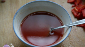 菠萝咕老肉的做法