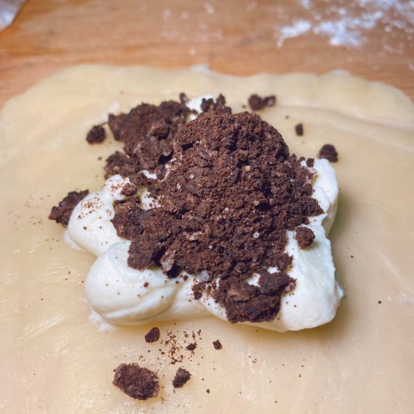 草莓奥利奥雪媚娘