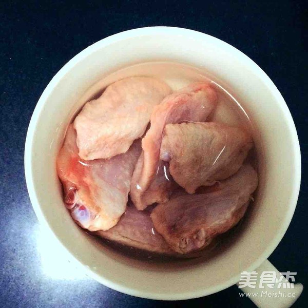 奥尔良烤翅的做法