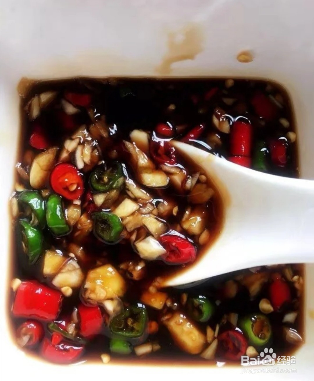 5分钟凉拌木耳，清爽低脂。