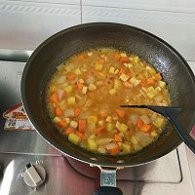 制作简单咖喱鸡肉饭