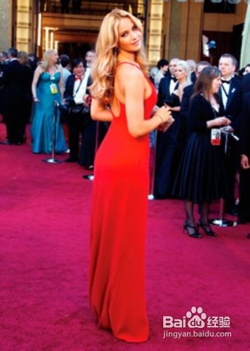 女生衣橱必备裙装有哪些？