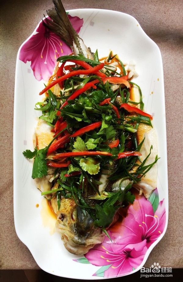 葱香鲈鱼的制作方法
