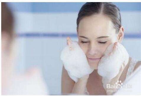 清洁的第一步：如何挑选洗面奶