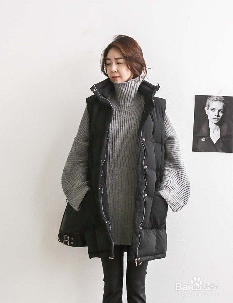 黑色棉坎肩内搭什么颜色的衣服