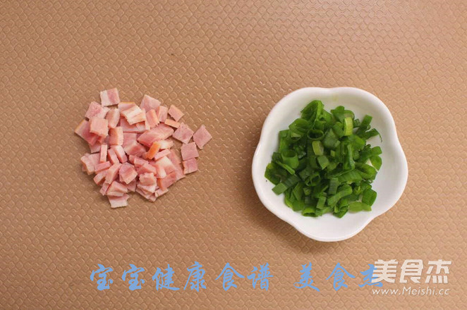 土豆培根鸡蛋饼  宝宝健康食谱