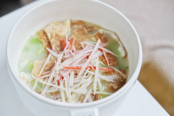 佛手瓜煎蛋锅巴汤