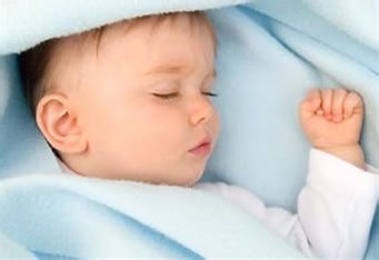 怎样给婴儿剪指甲