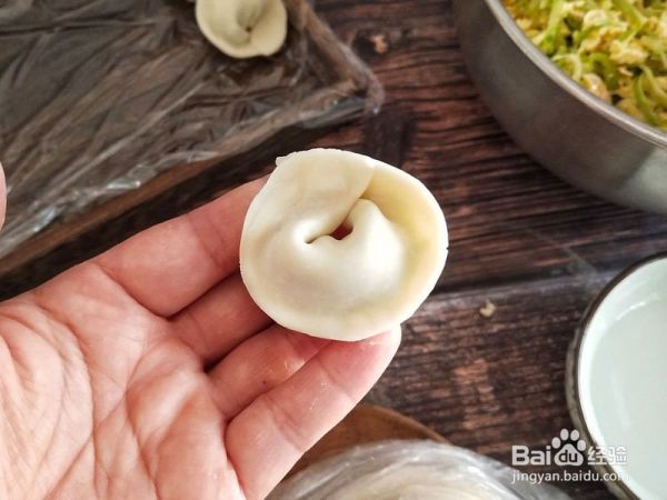 西葫芦鸡蛋饺子