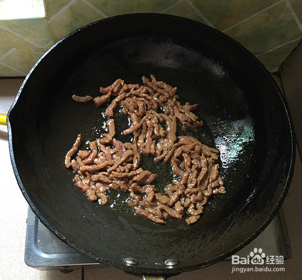 茭白炒牛肉丝的制作方法