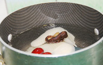 “鸡汤沙面美味尽享”